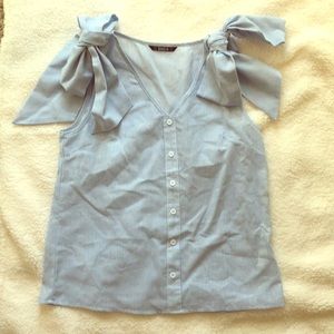 Striped bow detail sleeveless top